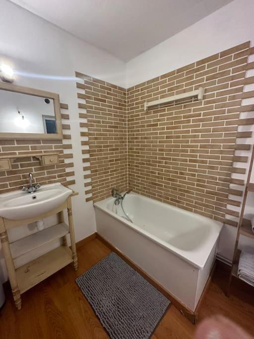 Charmante Maison De Ville 볼벡 외부 사진